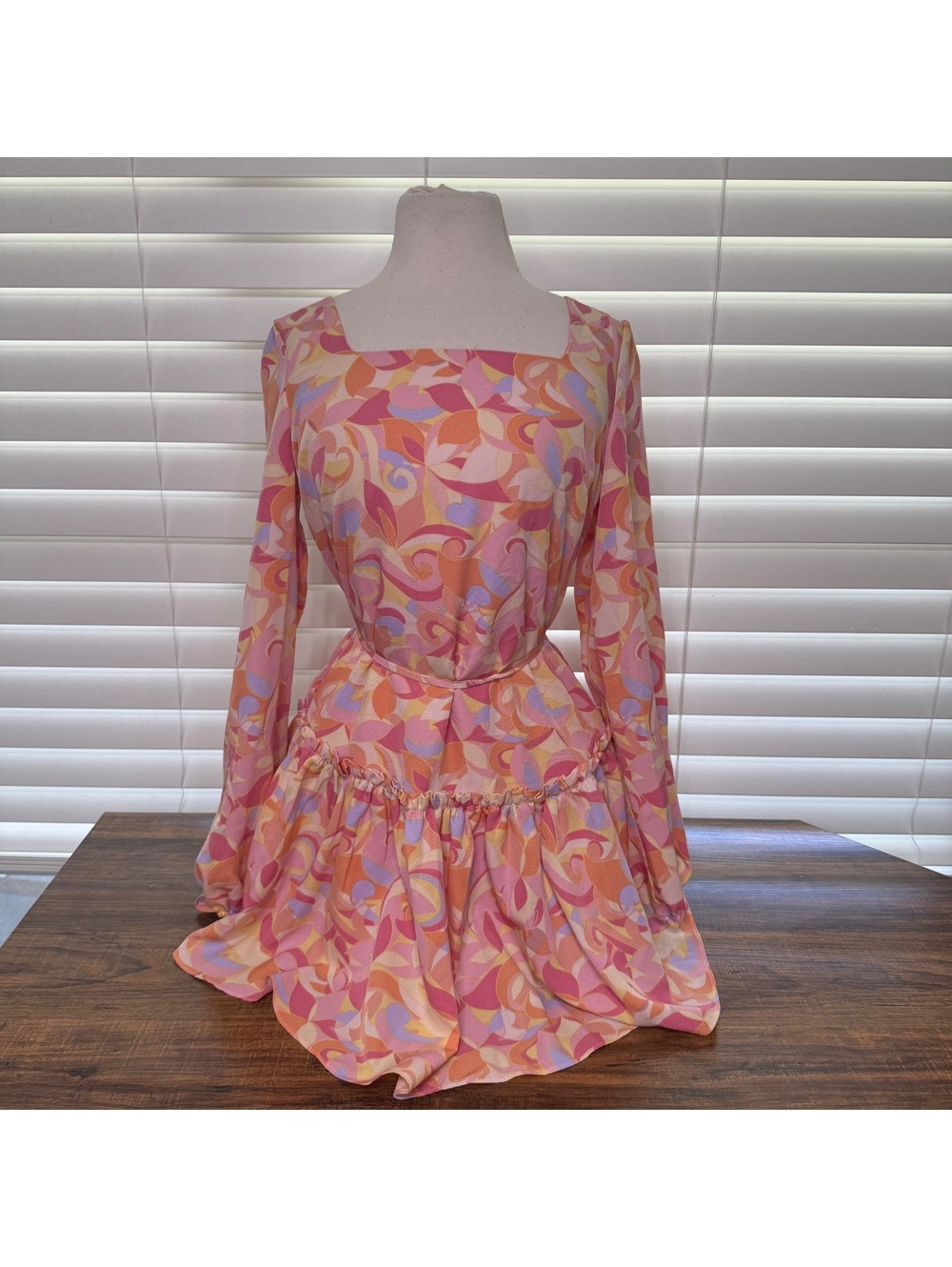 BCBGeneration Women's Long Sleeve Mini Dress w/ Abstract Print Size 2
